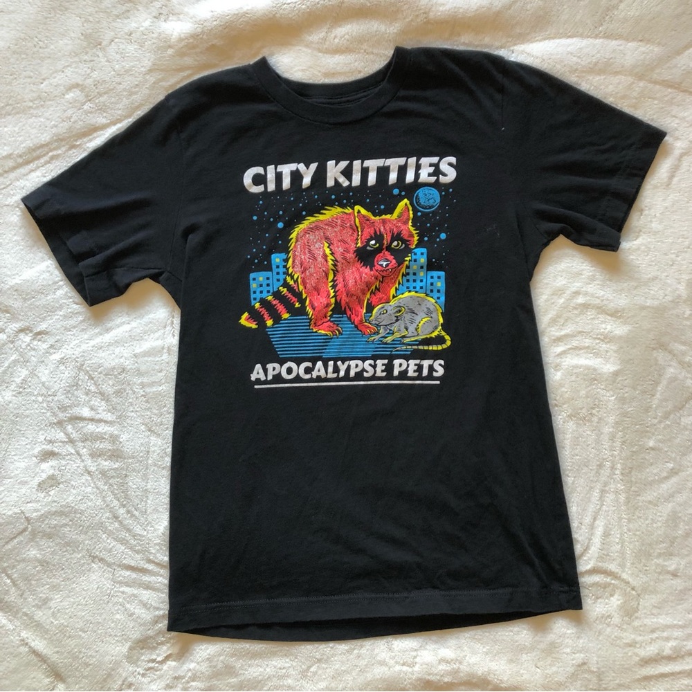 Graphic Tee Shirt Size:S